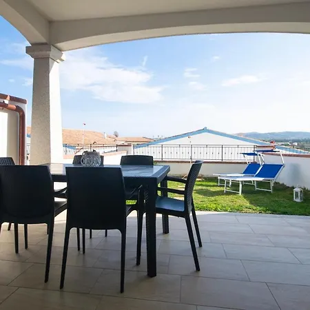Modern Garden With Sea View, 900m Lägenhet Siniscola